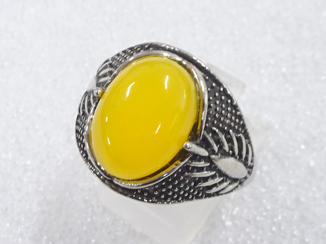 JAPANESE KIMONO / ANTIQUE COLORED STONE RING (SIZE 26)